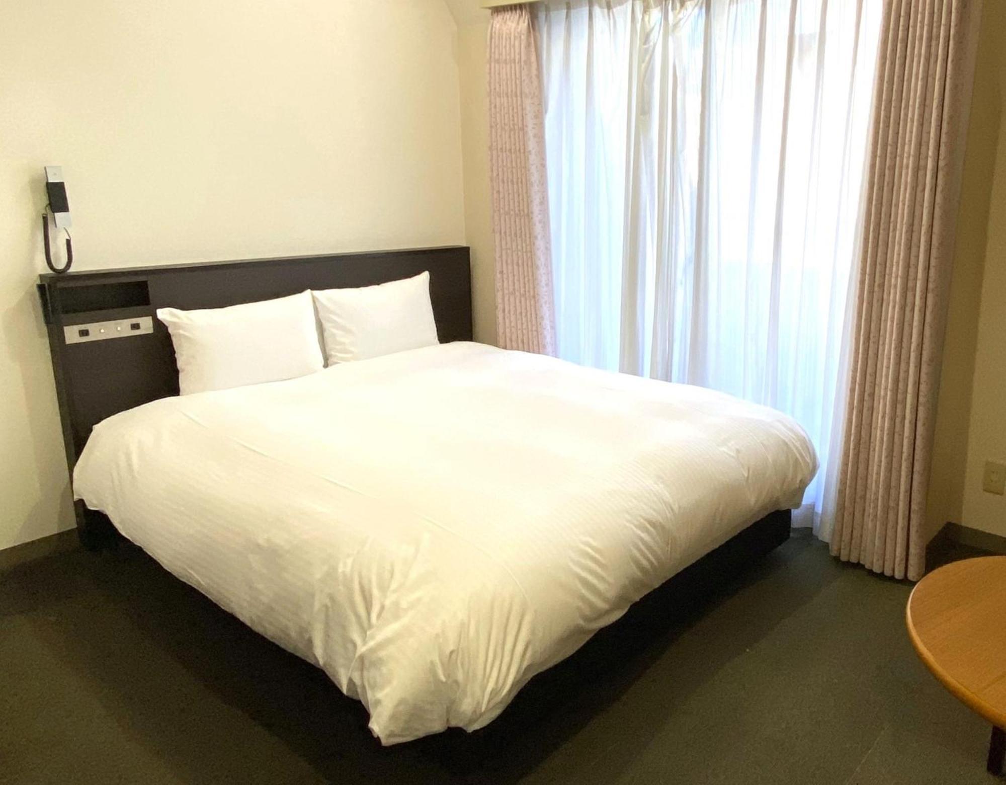 Continental 3*